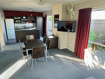 Arena Lodge
