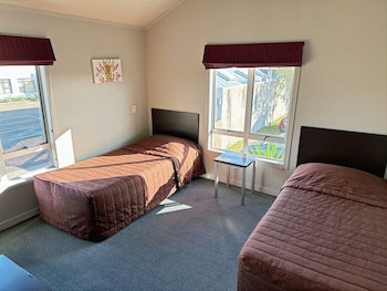Arena Lodge