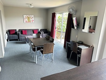 Arena Lodge