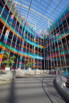 Sercotel Jardines De Uleta Suites
