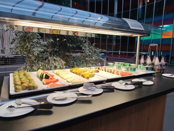 Sercotel Jardines De Uleta Suites