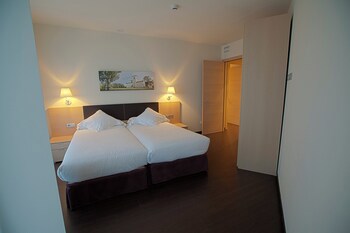 Sercotel Jardines De Uleta Suites