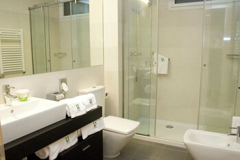 Sercotel Jardines De Uleta Suites