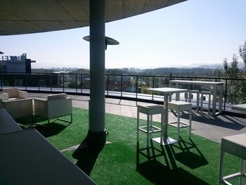 Sercotel Jardines De Uleta Suites