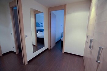 Sercotel Jardines De Uleta Suites