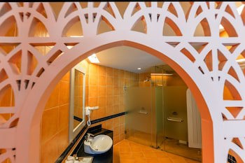 Anyavee Tubkaek Beach Resort