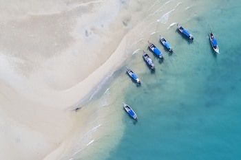 Anyavee Tubkaek Beach Resort