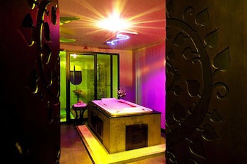 Anyavee Tubkaek Beach Resort