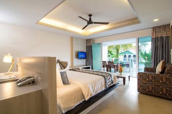 Anyavee Tubkaek Beach Resort