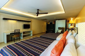 Anyavee Tubkaek Beach Resort