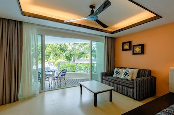 Anyavee Tubkaek Beach Resort