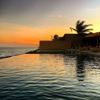Kenoa Exclusive Beach Spa & Resort