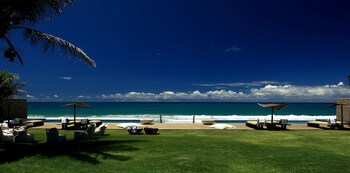 Kenoa Exclusive Beach Spa & Resort