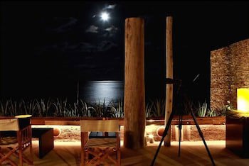 Kenoa Exclusive Beach Spa & Resort