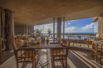Kenoa Exclusive Beach Spa & Resort