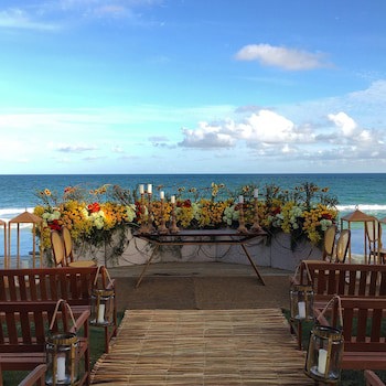Kenoa Exclusive Beach Spa & Resort
