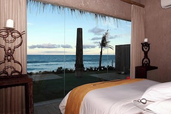 Kenoa Exclusive Beach Spa & Resort