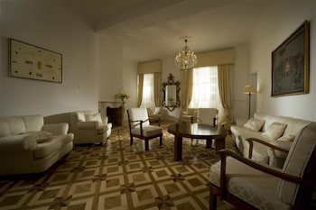 Antiq Palace Hotel And Spa