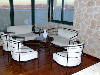 Dionysos Hotel fotoğrafı