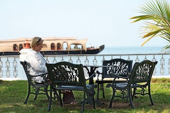 Coco Bay Resort