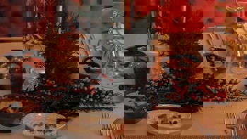 Yunak Evleri - Special Class