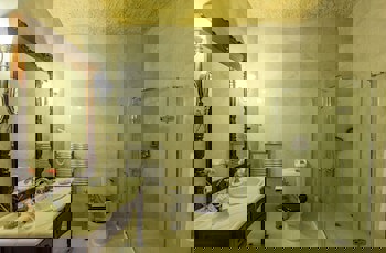 Yunak Evleri - Special Class