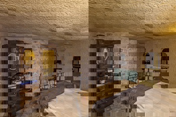 Yunak Evleri - Special Class