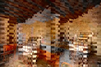 Yunak Evleri - Special Class