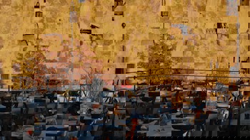 Yunak Evleri - Special Class