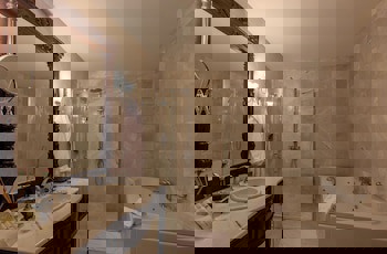 Yunak Evleri - Special Class