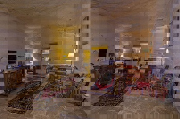 Yunak Evleri - Special Class