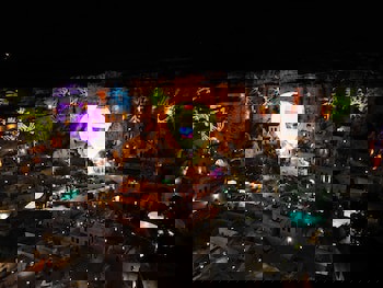 Yunak Evleri - Special Class