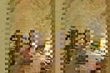 Yunak Evleri - Special Class