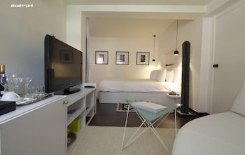 Bab Hotel