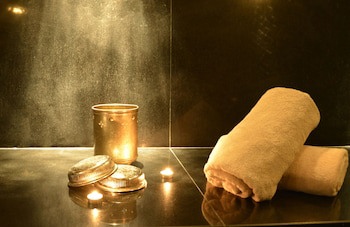 Bab Hotel