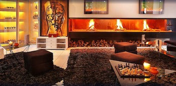 Bab Hotel