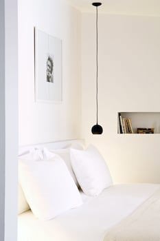 Bab Hotel