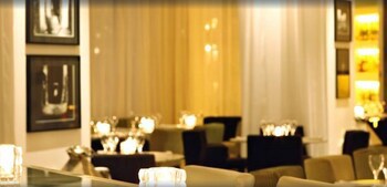 Bab Hotel