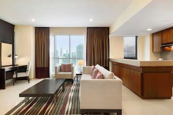 Ramada By Wyndham Downtown Dubai galeri fotoğrafı