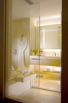 Crowne Plaza Hong Kong Causeway Bay, An Ihg Hotel