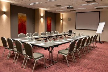 Ramada By Wyndham Oradea