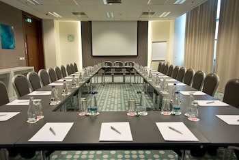 Ramada By Wyndham Oradea