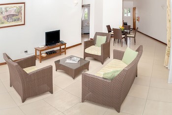 Marie-Laure Suites