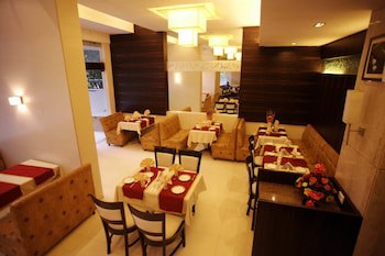 Click Hotel Caliph