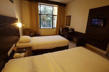 Click Hotel Caliph