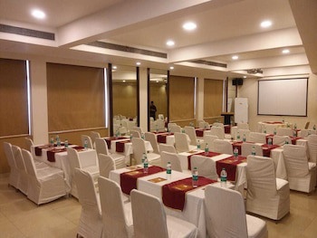 Click Hotel Caliph