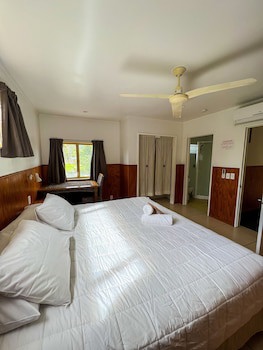 Castaway Resort