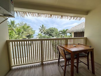 Castaway Resort