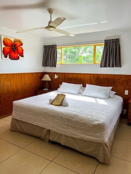 Castaway Resort
