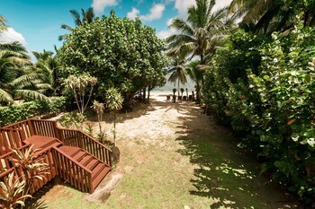 Castaway Resort